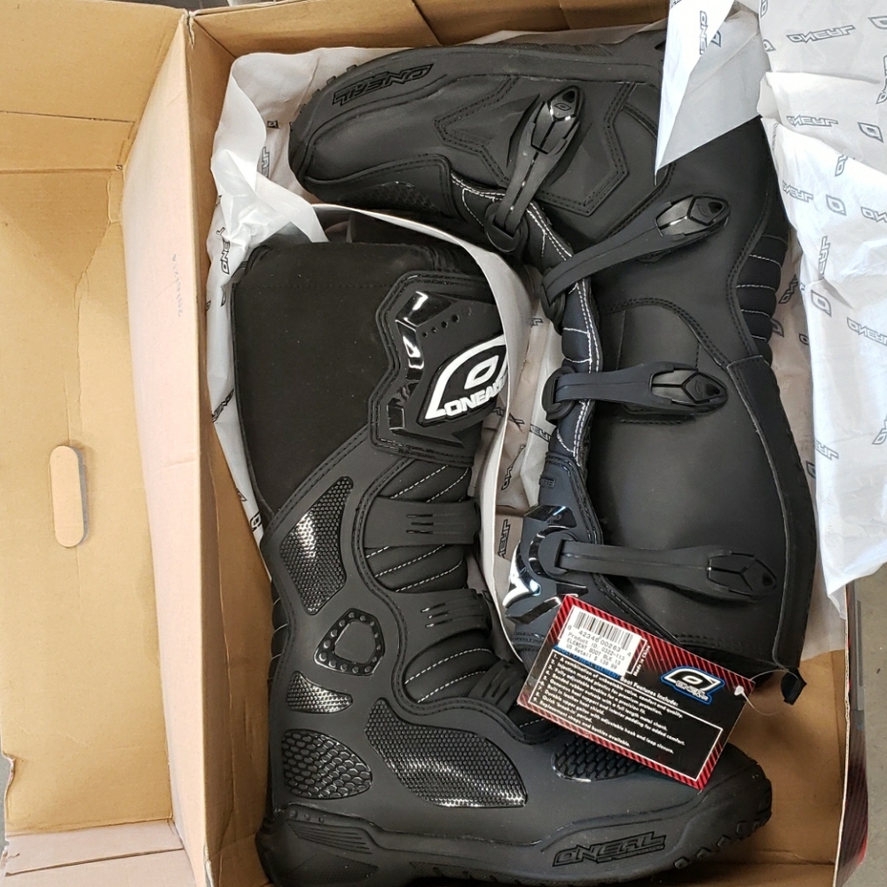 ONEAL riding boots. Men's size 13. Brand new